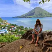 SeaTrek – Rachel in Banda Neira Rachel in Banda Neira