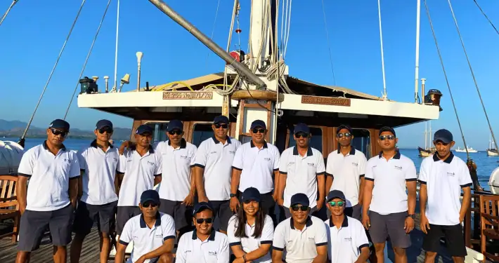 SeaTrek crew in Ombak Putih