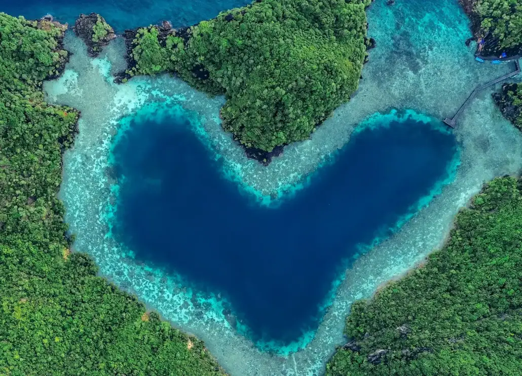 SeaTrek - Love Lagoon Raja Ampat Love Lagoon Raja Ampat